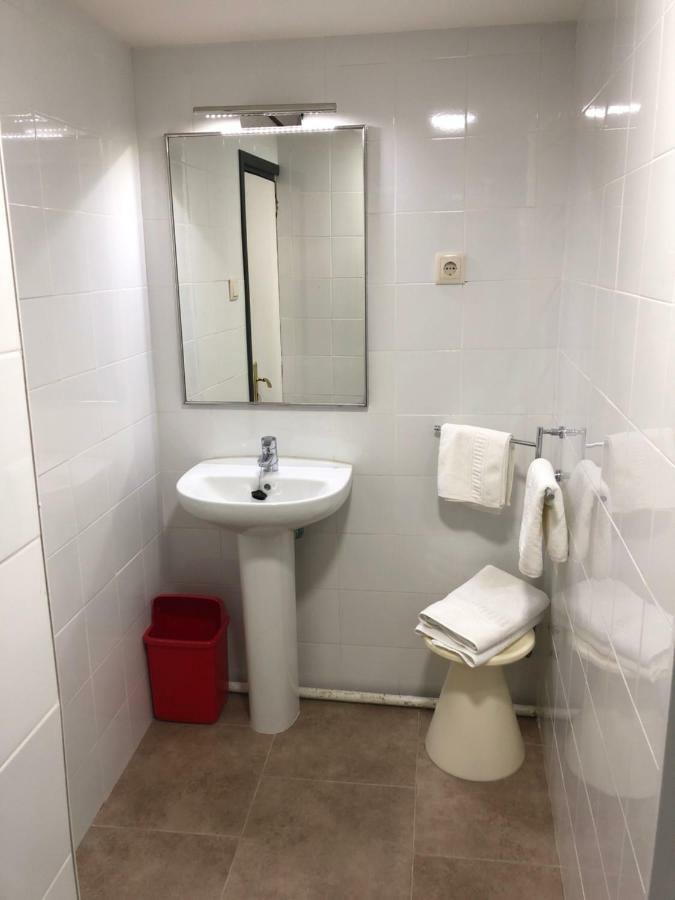 Hostal Di Verena Puigcerdà Extérieur photo
