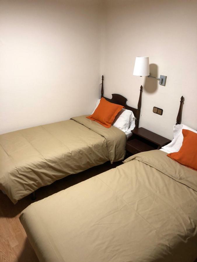 Hostal Di Verena Puigcerdà Extérieur photo